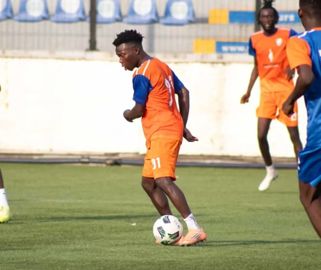 Composed On The Ball — G12 Football Club Matchday, Lagos Island
