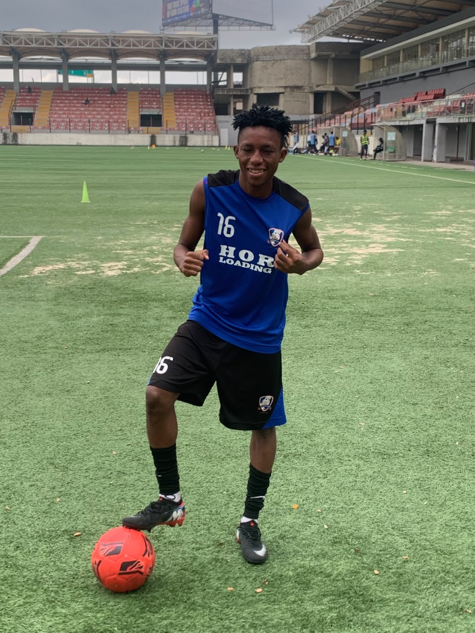 Yusuf Adelupe - Defensive Midfielder - G12 Football Club
